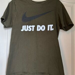 Nike Olive Green Just Do It T-Shirt Men’s Small